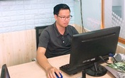 Thầy giáo 8X bỏ nghề, đi giao hoa vì quá nghèo trở thành ông chủ tiền tỉ sau 3 năm Thầy giáo 8X bỏ nghề, đi giao hoa vì quá nghèo trở thành ông chủ tiền tỉ sau 3 năm