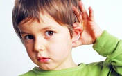 Cha mẹ đang vô tình gây tổn thương thính giác của con hằng ngày bằng những việc làm này mà không biết Cha mẹ đang vô tình gây tổn thương thính giác của con hằng ngày bằng những việc làm này mà không biết