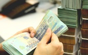 Tiền đổ về nhiều, lãi suất đồng loạt giảm mạnh Tiền đổ về nhiều, lãi suất đồng loạt giảm mạnh