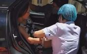 Sản phụ sinh con trên taxi, tài xế bất đắc dĩ trở thành "bà đỡ" Sản phụ sinh con trên taxi, tài xế bất đắc dĩ trở thành "bà đỡ"
