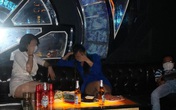 Hải Phòng: Bất chấp lệnh cấm, karaoke vẫn hoạt động trong dịch COVID-19 Hải Phòng: Bất chấp lệnh cấm, karaoke vẫn hoạt động trong dịch COVID-19