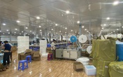 Thợ máy khẩu trang thời dịch: Lúc kiếm tiền tỉ mua nhà, nay chẳng ai thuê Thợ máy khẩu trang thời dịch: Lúc kiếm tiền tỉ mua nhà, nay chẳng ai thuê