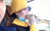 Nữ tài xế thể hiện "siêu năng lực" vừa lái xe vừa hát karaoke bị dân mạng lên án gay gắt Nữ tài xế thể hiện "siêu năng lực" vừa lái xe vừa hát karaoke bị dân mạng lên án gay gắt