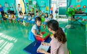 Muôn vàn tâm tư của bố mẹ khi trẻ tựu trường mùa dịch Muôn vàn tâm tư của bố mẹ khi trẻ tựu trường mùa dịch