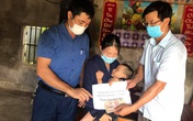 Báo Gia đình và Xã hội trao tiền bạn đọc hỗ trợ các hoàn cảnh khó khăn ở Hà Tĩnh Báo Gia đình và Xã hội trao tiền bạn đọc hỗ trợ các hoàn cảnh khó khăn ở Hà Tĩnh
