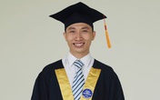 Thủ khoa đại học "lạ đời": 2 lần bỏ học, 10 năm mới tốt nghiệp Thủ khoa đại học "lạ đời": 2 lần bỏ học, 10 năm mới tốt nghiệp