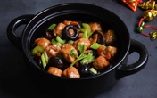 Chả cá đâu chỉ mỗi chiên lên ăn, làm thế này ăn cùng cơm trắng thì ngon số 1 luôn! Chả cá đâu chỉ mỗi chiên lên ăn, làm thế này ăn cùng cơm trắng thì ngon số 1 luôn!