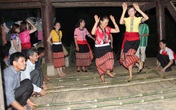 Tết Độc lập ở đồng bào dân tộc miền Tây xứ Nghệ Tết Độc lập ở đồng bào dân tộc miền Tây xứ Nghệ