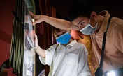 Người dân xếp hàng vào khu di tích Chủ tịch Hồ Chí Minh Người dân xếp hàng vào khu di tích Chủ tịch Hồ Chí Minh