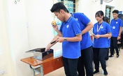 Học sinh được mang điện thoại đến lớp, nhiều phụ huynh và thầy cô lo lắng Học sinh được mang điện thoại đến lớp, nhiều phụ huynh và thầy cô lo lắng