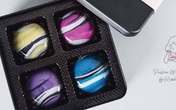 Độc lạ hộp bánh Trung thu tráng gương, mô phỏng dải ngân hà: 4 chiếc giá gần 2 triệu đồng Độc lạ hộp bánh Trung thu tráng gương, mô phỏng dải ngân hà: 4 chiếc giá gần 2 triệu đồng