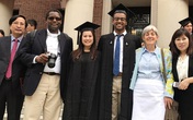 Bí mật của gia đình có hai con vào Harvard Bí mật của gia đình có hai con vào Harvard