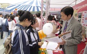 Tuyển sinh đại học 2021: Thí sinh giỏi tiếng Anh, có chứng chỉ kỳ thi “Tây” sáng cửa vào đại học Tuyển sinh đại học 2021: Thí sinh giỏi tiếng Anh, có chứng chỉ kỳ thi “Tây” sáng cửa vào đại học