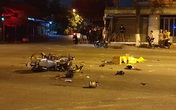 Hai thanh niên vượt đèn đỏ gây tai nạn khiến 2 người tử vong Hai thanh niên vượt đèn đỏ gây tai nạn khiến 2 người tử vong