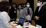 Hơn 10.000 mẫu xét nghiệm lần 2 của đại biểu và khối phục vụ Đại hội Đảng đều âm tính với SARS-CoV-2 Hơn 10.000 mẫu xét nghiệm lần 2 của đại biểu và khối phục vụ Đại hội Đảng đều âm tính với SARS-CoV-2