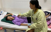 Chồng và con trai bị tâm thần, người phụ nữ khóc nức nở vì con gái lại mắc ung thư Chồng và con trai bị tâm thần, người phụ nữ khóc nức nở vì con gái lại mắc ung thư