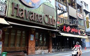Hà Nội: Tạm dừng tất cả cửa hàng kinh doanh, karaoke, vũ trường, bar từ 0h00 đêm nay (01/2). Hà Nội: Tạm dừng tất cả cửa hàng kinh doanh, karaoke, vũ trường, bar từ 0h00 đêm nay (01/2).