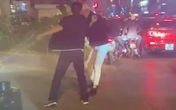 Nam tài xế đánh người nhắc nhở dừng đèn đỏ có dấu hiệu 2 tội danh Nam tài xế đánh người nhắc nhở dừng đèn đỏ có dấu hiệu 2 tội danh