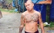 Bắt được đối tượng bắn vào xe ô tô của "thánh chửi" Dương Minh Tuyền Bắt được đối tượng bắn vào xe ô tô của "thánh chửi" Dương Minh Tuyền