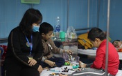 Người già, trẻ nhỏ nhập viện vì thời tiết lạnh giá và khuyến cáo của bác sỹ Người già, trẻ nhỏ nhập viện vì thời tiết lạnh giá và khuyến cáo của bác sỹ