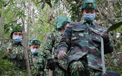 'Qua Tết, hết dịch, anh về cưới em' 'Qua Tết, hết dịch, anh về cưới em'