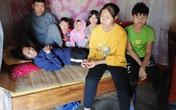 Vợ nằm một chỗ sau tai nạn, chồng tâm thần không tiền điều trị, tương lai của 5 đứa trẻ mờ mịt Vợ nằm một chỗ sau tai nạn, chồng tâm thần không tiền điều trị, tương lai của 5 đứa trẻ mờ mịt