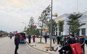 Phóng xe máy như bay tông vào chậu hoa, người đàn ông tử vong tại chỗ Phóng xe máy như bay tông vào chậu hoa, người đàn ông tử vong tại chỗ