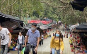 Lễ hội chùa Hương: Đón hơn 4 vạn khách, không còn cảnh ‘tả tơi’ đi hội Lễ hội chùa Hương: Đón hơn 4 vạn khách, không còn cảnh ‘tả tơi’ đi hội