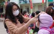Hà Nội trở lại trạng thái "bình thường mới": Học sinh đến trường, quán xá nhộn nhịp Hà Nội trở lại trạng thái "bình thường mới": Học sinh đến trường, quán xá nhộn nhịp