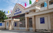 Nam sinh lớp 10 đi cấp cứu sau khi bị bỏ chất 'lạ' vào miệng Nam sinh lớp 10 đi cấp cứu sau khi bị bỏ chất 'lạ' vào miệng