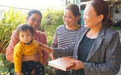 Niềm vui bình dị ở xóm 20 năm “chỉ hai con là đủ” Niềm vui bình dị ở xóm 20 năm “chỉ hai con là đủ”