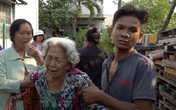 Thông tin mới về nạn nhân duy nhất sống sót trong vụ cháy 6 người tử vong: Có nguy cơ tự tử, hoàn cảnh hết sức thương tâm Thông tin mới về nạn nhân duy nhất sống sót trong vụ cháy 6 người tử vong: Có nguy cơ tự tử, hoàn cảnh hết sức thương tâm