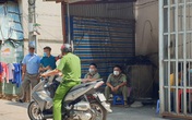 Kinh hãi phát hiện bạn tử vong tại phòng trọ trong tư thế treo cổ Kinh hãi phát hiện bạn tử vong tại phòng trọ trong tư thế treo cổ