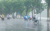 Không khí lạnh tràn xuống, miền Bắc xuất hiện mưa dông diện rộng Không khí lạnh tràn xuống, miền Bắc xuất hiện mưa dông diện rộng