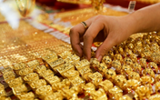 Giá vàng hôm nay 10/4: Quay đầu lao dốc Giá vàng hôm nay 10/4: Quay đầu lao dốc