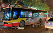 Hà Nội: Người đàn ông bị xe buýt chèn qua người tử vong Hà Nội: Người đàn ông bị xe buýt chèn qua người tử vong