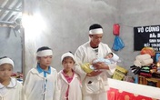 Xót xa cảnh người đàn ông nuôi 4 con nhỏ nheo nhóc, khát sữa khi vợ vừa qua đời vì ung thư Xót xa cảnh người đàn ông nuôi 4 con nhỏ nheo nhóc, khát sữa khi vợ vừa qua đời vì ung thư
