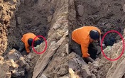 Người đàn ông "đào được dưới hố sâu 2 mét" hiện ra sao? Người đàn ông "đào được dưới hố sâu 2 mét" hiện ra sao?
