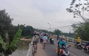 Bỏ lại xe đạp trên cầu, nam sinh lớp 10 nhảy sông tự tử Bỏ lại xe đạp trên cầu, nam sinh lớp 10 nhảy sông tự tử