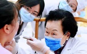 Bí quyết trường thọ của nữ lương y 100 tuổi: Gói gọn trong 5 điều, thực hiện tốt 1 điều cũng có thể kéo dài tuổi thọ Bí quyết trường thọ của nữ lương y 100 tuổi: Gói gọn trong 5 điều, thực hiện tốt 1 điều cũng có thể kéo dài tuổi thọ