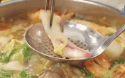 Sắp tới ngày Giỗ tổ Hùng Vương rồi, chị em ghim ngay cách nấu lẩu hải sản này để cả nhà cùng quây quần bên nhau! Sắp tới ngày Giỗ tổ Hùng Vương rồi, chị em ghim ngay cách nấu lẩu hải sản này để cả nhà cùng quây quần bên nhau!