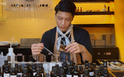 "Hotboy bán nước hoa" sở hữu hàng chục ngàn follow chia sẻ về quá trình kinh doanh táo bạo đến bất ngờ "Hotboy bán nước hoa" sở hữu hàng chục ngàn follow chia sẻ về quá trình kinh doanh táo bạo đến bất ngờ