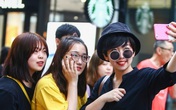 Người trẻ sống xa xỉ dù nợ nần Người trẻ sống xa xỉ dù nợ nần