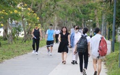 Dịch COVID-19 diễn biến phức tạp, nhiều người dân Huế vẫn “quên” đeo khẩu trang Dịch COVID-19 diễn biến phức tạp, nhiều người dân Huế vẫn “quên” đeo khẩu trang