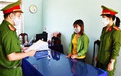 "Nổ" làm dịch vụ đáo hạn ngân hàng, cô gái 9X lừa đảo gần 4 tỷ đồng "Nổ" làm dịch vụ đáo hạn ngân hàng, cô gái 9X lừa đảo gần 4 tỷ đồng
