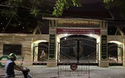 Một giáo viên ở Hải Phòng dương tính SARS-CoV-2, phong tỏa khẩn trường học, học sinh cuối cấp dừng đến trường Một giáo viên ở Hải Phòng dương tính SARS-CoV-2, phong tỏa khẩn trường học, học sinh cuối cấp dừng đến trường