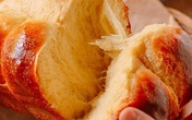 Có nồi chiên không dầu mà chưa thử mang ra làm bánh mì hoa cúc thần thánh thì thật thiếu sót lắm chị em ơi! Có nồi chiên không dầu mà chưa thử mang ra làm bánh mì hoa cúc thần thánh thì thật thiếu sót lắm chị em ơi!