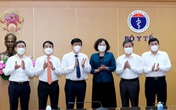 Bộ Y tế tiếp nhận hỗ trợ 160 tỷ đồng và 4 triệu liều vaccine cho Quỹ mua vaccine phòng COVID-19 Bộ Y tế tiếp nhận hỗ trợ 160 tỷ đồng và 4 triệu liều vaccine cho Quỹ mua vaccine phòng COVID-19