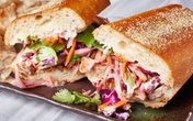 'Chảy nước miếng' với bánh mì Việt siêu ngon ở New York 'Chảy nước miếng' với bánh mì Việt siêu ngon ở New York