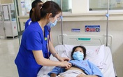 Bé 15 tuổi suýt chết vì ngộ độc do uống thuốc nam Bé 15 tuổi suýt chết vì ngộ độc do uống thuốc nam